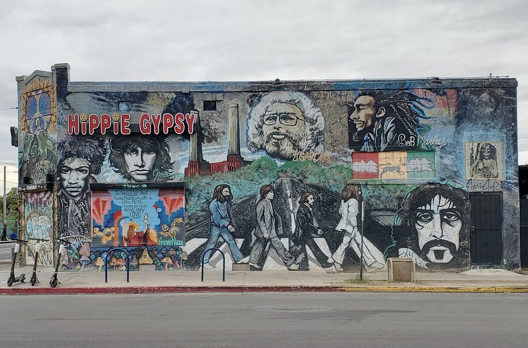 Hippie Gypsy mural Tucson AZ May 2021