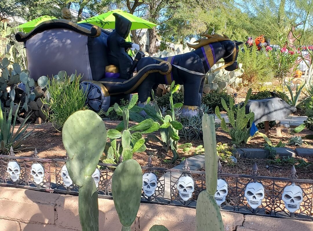 mysterious inflatable coachman and horse Tucson 2022