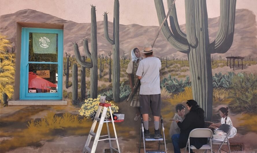 Muralists paint indigenous life