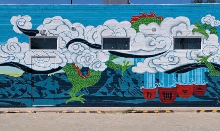 7 cups tea house mural