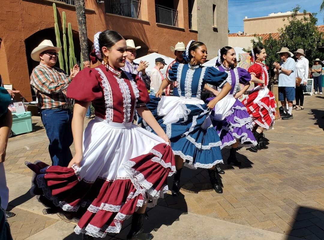 Folkloric dancers in Mexican style